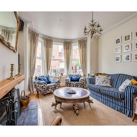 Central Belfast Apartments Ormeau Park Residence エクステリア 写真