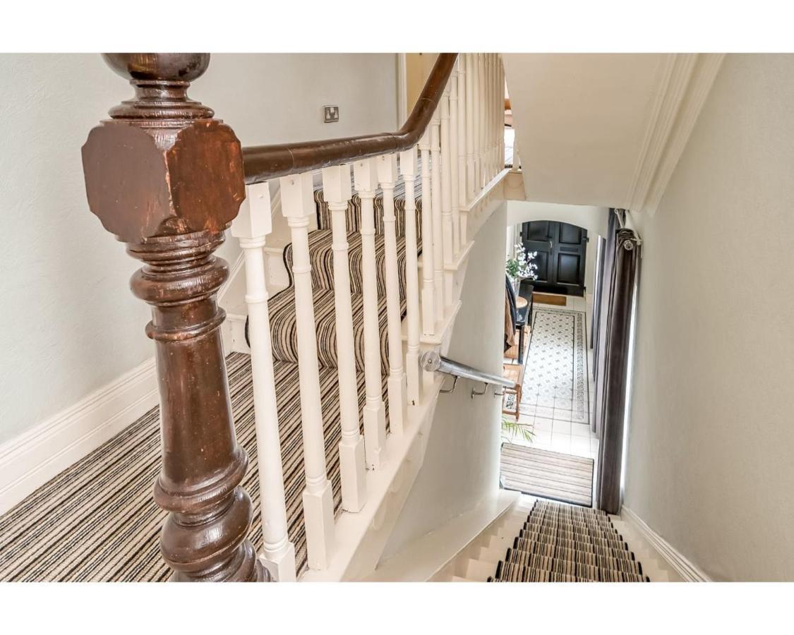 Central Belfast Apartments Ormeau Park Residence エクステリア 写真