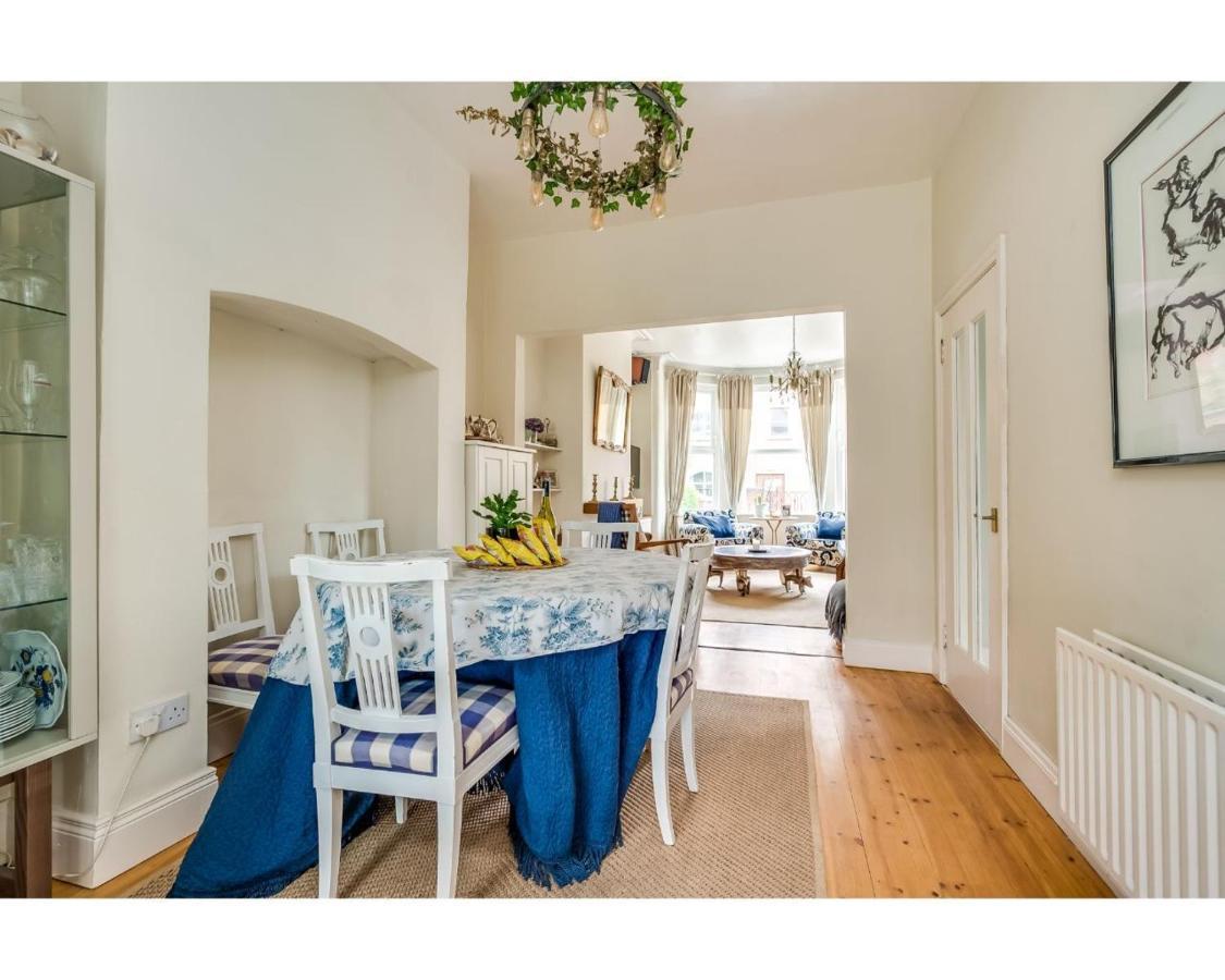 Central Belfast Apartments Ormeau Park Residence エクステリア 写真